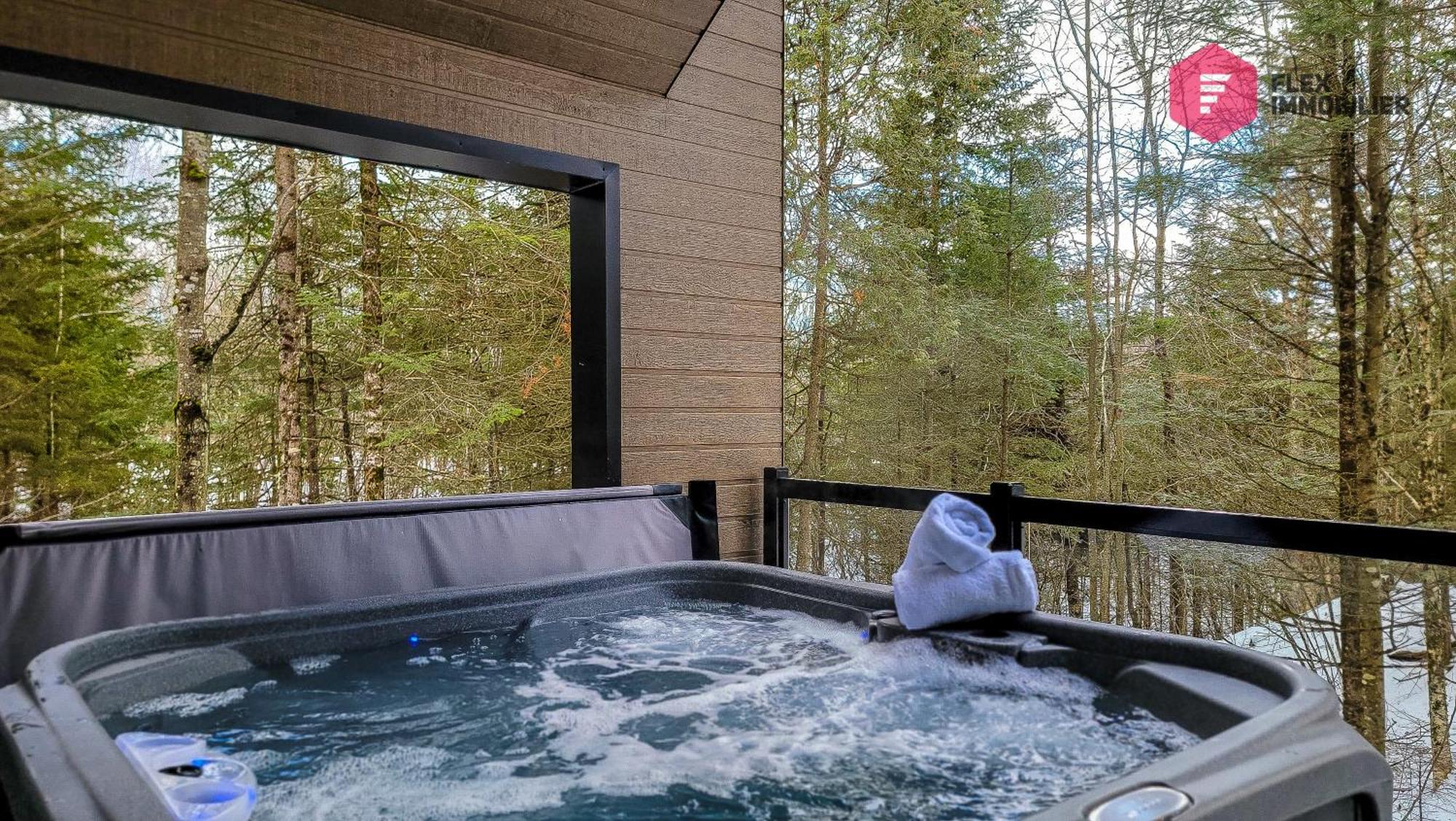 Le Bleu Bourgeois De Portneuf - Natural Elegance - Hot Tub, Sauna And Pool Pont-Rouge Экстерьер фото